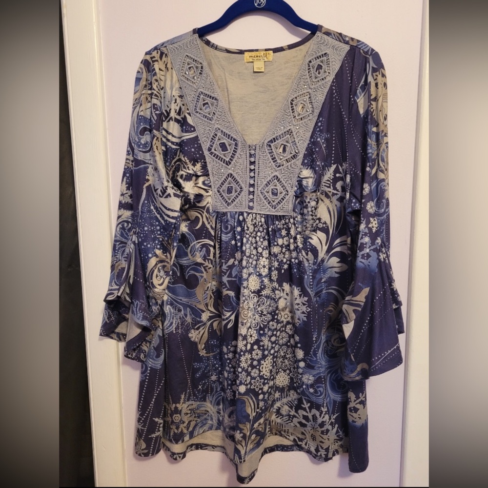 emerald brand v-neck tunic